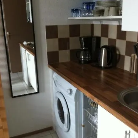 Les Pieds Dans L'eau...a Cyprien Apartment *