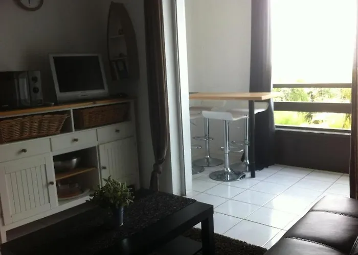 Apartment Les Pieds Dans L'eau...a Cyprien